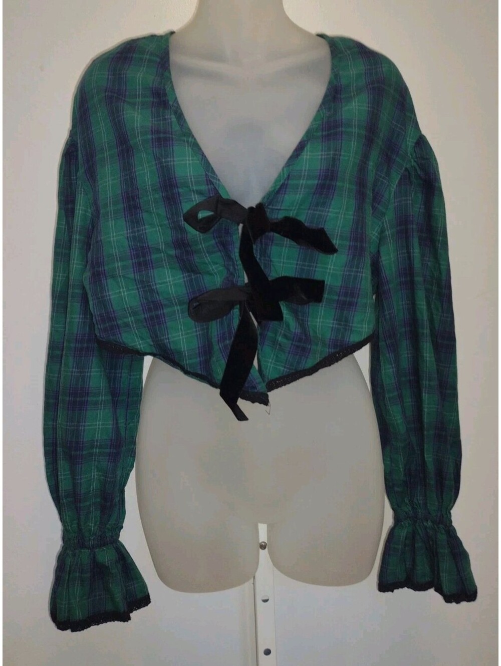 Out From Under Coquette Bow Blouse Small Green Plaid Tartan Cropped Cottagecore